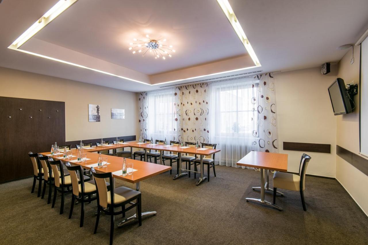 Hotel Grand Uherské Hradiště Eksteriør billede